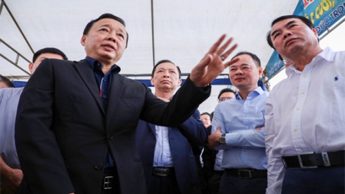 PHÓ THỦ TƯỚNG KHẢO SÁT THỰC TẾ TUYẾN CAO TỐC TỪ TÂN PHÚ ĐẾN LIÊN KHƯƠNG